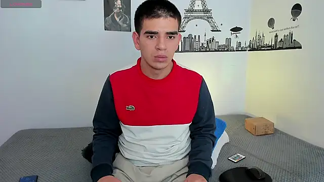 Snapshot of Ares_Johnson chatting on December 12, 2024, 6:53 pm Ares Johnson online show from December 12, 2024, 6:53 pm
