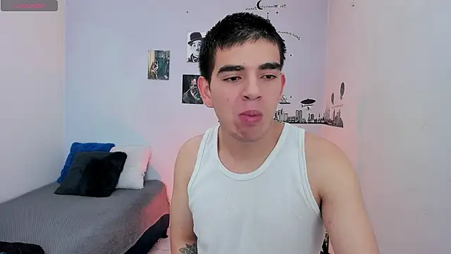 Snapshot of Ares_Johnson chatting on December 24, 2024, 6:50 pm Ares Johnson online show from December 24, 2024, 6:50 pm