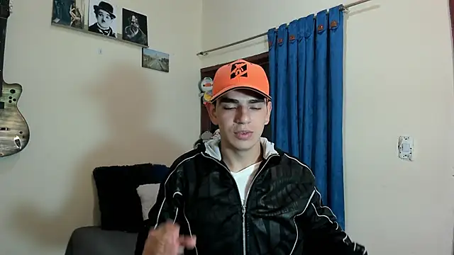 Snapshot of Ares_Johnson chatting on February 20, 2025, 3:01 am Ares Johnson online show from February 20, 2025, 3:01 am