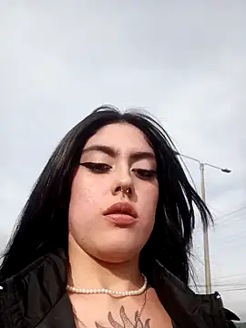 Mazikeen-- online show from February 3, 2025, 9:50 pm