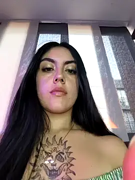 Snapshot of Mazikeen-- chatting on February 15, 2026, 10:50 pm Mazikeen-- online show from February 15, 2026, 10:50 pm