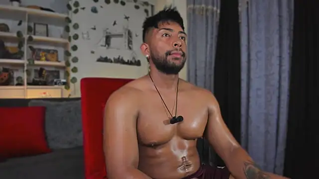 Couple muscle1 online show from November 25, 2025, 8:31 pm