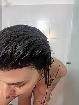 Eva Gonzalez online show from December 31, 2024, 3:31 pm