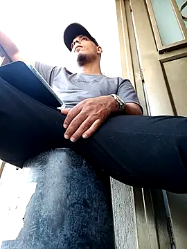 bonehur online show from October 23, 2025, 9:02 pm