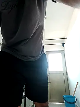 bonehur online show from October 26, 2025, 6:25 pm