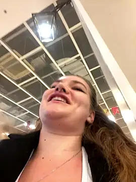 Holy Tereza online show from January 6, 2026, 3:49 pm