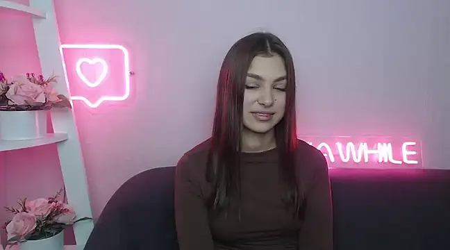 MilanaAngelAs online show from December 9, 2024, 5:51 am
