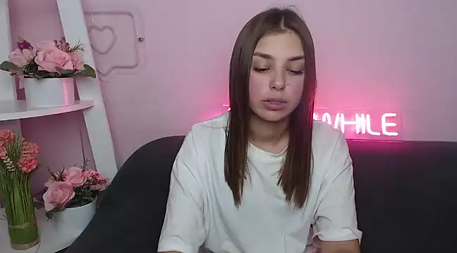 MilanaAngelAs online show from January 10, 2025, 10:28 am