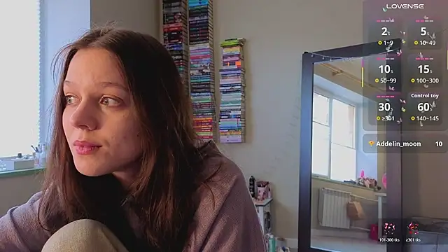 Snapshot of Addelin_Moon chatting on March 28, 2026, 5:51 am Addelin Moon online show from March 28, 2026, 5:51 am