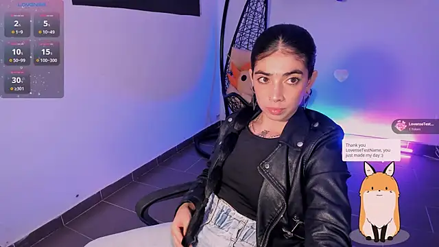 Nina-monroe online show from February 5, 2026, 11:31 pm