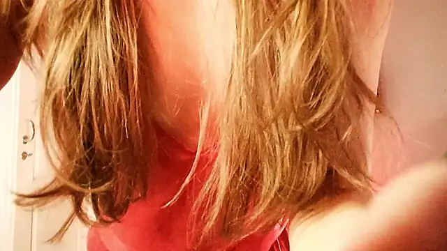 Snapshot of Melisa_cream chatting on May 27, 2026, 2:08 am Melisa cream online show from May 27, 2026, 2:08 am