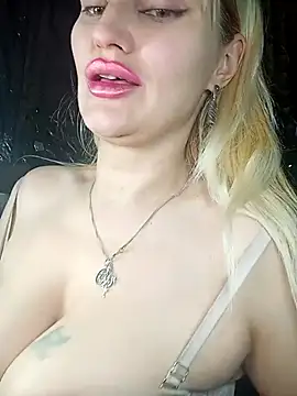 Freya Milf online show from February 20, 2026, 2:50 pm