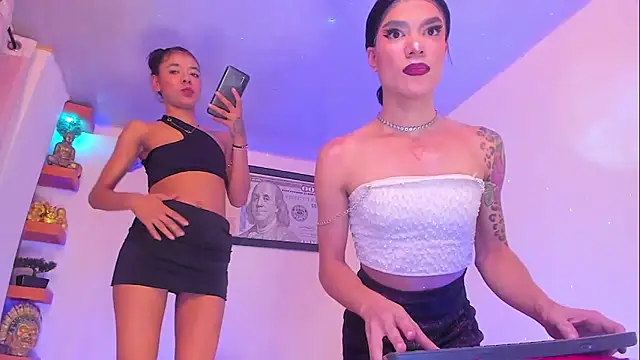 Snapshot of londoreales chatting on March 3, 2026, 8:31 am londoreales online show from March 3, 2026, 8:31 am