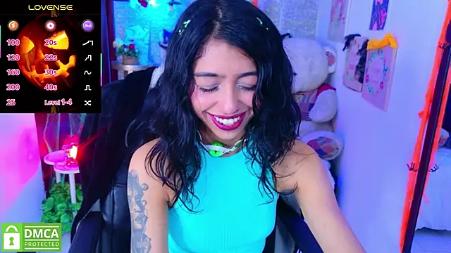 Snapshot of REDHOTTER_ chatting on October 23, 2025, 8:07 pm REDHOTTER online show from October 23, 2025, 8:07 pm