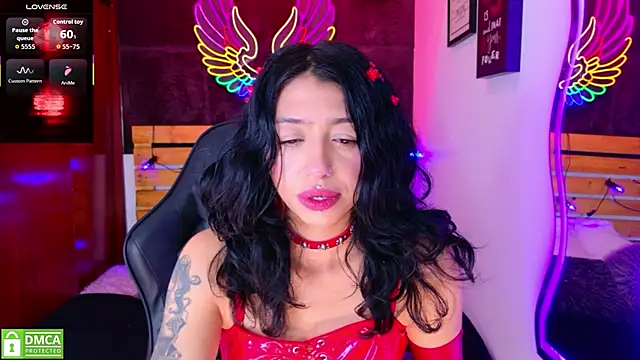 REDHOTTER  online show from May 8, 2026, 11:48 am