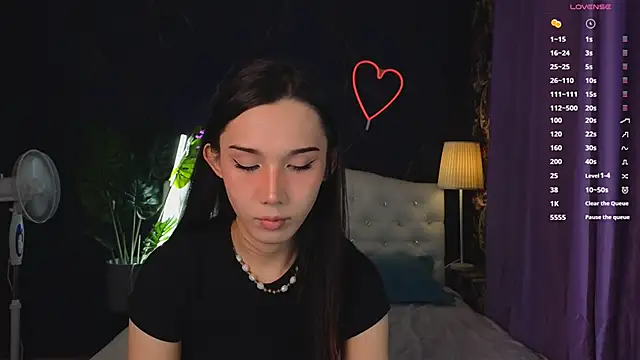 Snapshot of Kaia_Sunshine_Mia chatting on January 20, 2025, 2:46 pm Kaia Sunshine Mia online show from January 20, 2025, 2:46 pm