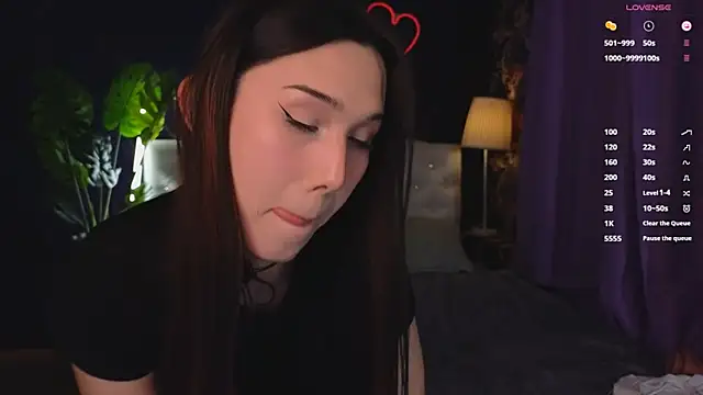 Snapshot of Kaia_Sunshine_Mia chatting on February 16, 2025, 4:10 pm Kaia Sunshine Mia online show from February 16, 2025, 4:10 pm