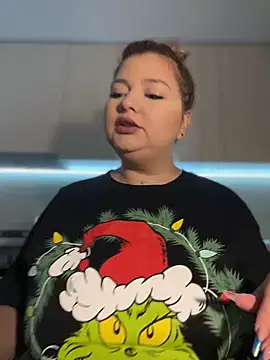 Snapshot of AllysonK chatting on December 24, 2024, 8:44 am AllysonK online show from December 24, 2024, 8:44 am