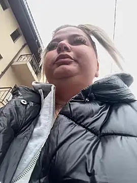 Snapshot of AllysonK chatting on February 28, 2025, 8:53 am AllysonK online show from February 28, 2025, 8:53 am