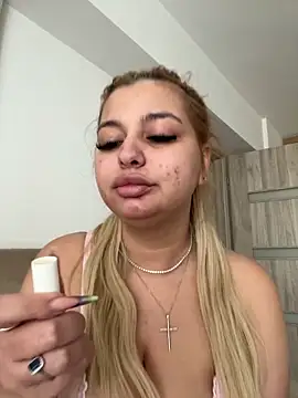 AllysonK online show from May 8, 2026, 11:26 am