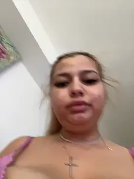 AllysonK online show from May 14, 2026, 3:19 pm