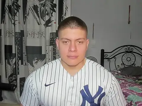 Snapshot of regan_jhonso chatting on February 16, 2026, 8:16 pm regan jhonso online show from February 16, 2026, 8:16 pm