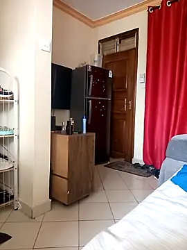 Snapshot of zainabsmile chatting on September 20, 2025, 9:10 am zainabsmile online show from September 20, 2025, 9:10 am