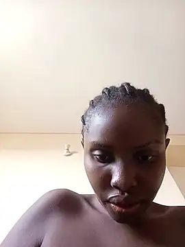 zainabsmile online show from July 16, 2026, 12:33 pm