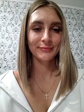 Snapshot of Jessie_August chatting on September 12, 2025, 7:47 pm Jessie August online show from September 12, 2025, 7:47 pm