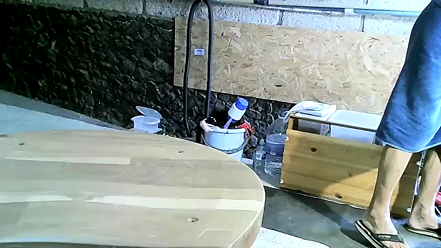 Snapshot of ewuich1 chatting on September 30, 2025, 5:07 pm ewuich1 online show from September 30, 2025, 5:07 pm