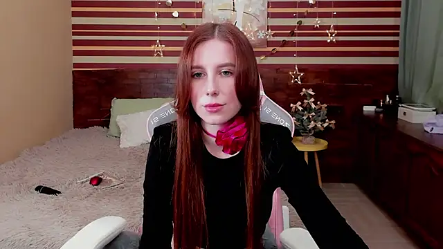 Snapshot of MilanaMua chatting on January 17, 2025, 8:24 am MilanaMua online show from January 17, 2025, 8:24 am