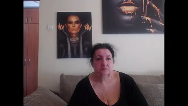maturekorine online show from April 26, 2026, 8:34 am