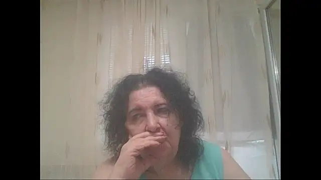 maturekorine online show from June 12, 2026, 2:05 pm