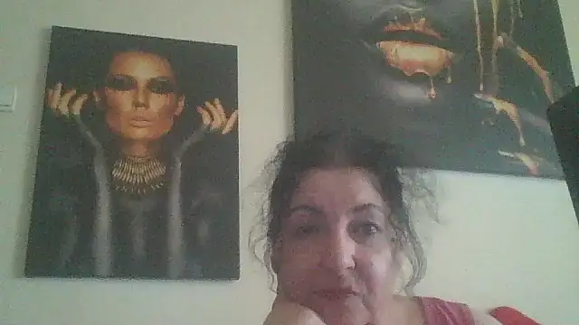 maturekorine online show from June 25, 2026, 9:47 am