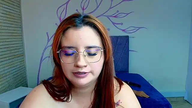 Snapshot of ZaraNolimits_ chatting on January 22, 2025, 5:49 pm ZaraNolimits online show from January 22, 2025, 5:49 pm