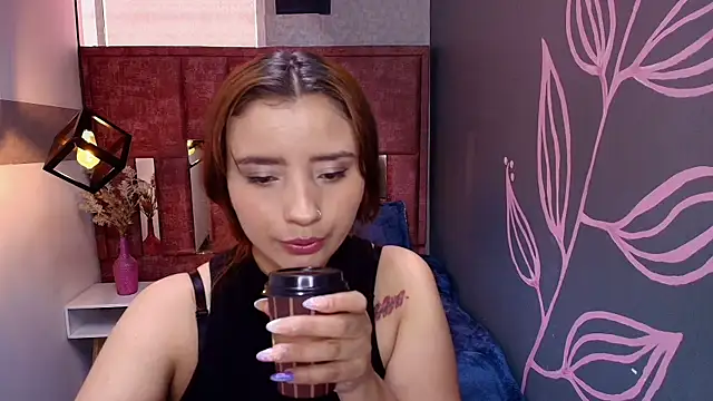 ZaraNolimits  online show from July 17, 2026, 12:56 pm