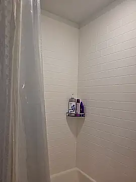 Snapshot of Hatchetwound6969 chatting on March 6, 2026, 3:58 am Hatchetwound6969 online show from March 6, 2026, 3:58 am