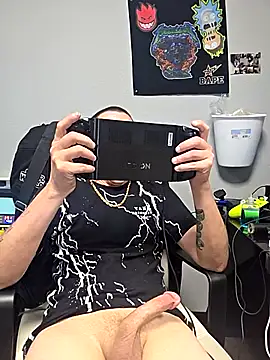 Snapshot of Hatchetwound6969 chatting on March 20, 2026, 1:21 am Hatchetwound6969 online show from March 20, 2026, 1:21 am