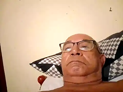 sincuenton24cmts online show from April 11, 2026, 11:31 pm