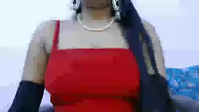 Snapshot of roshni-5 chatting on December 12, 2024, 6:42 pm roshni-5 online show from December 12, 2024, 6:42 pm