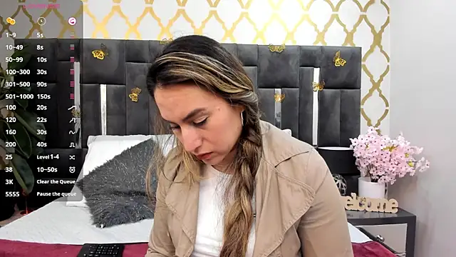 Snapshot of RubbyTaylor chatting on September 24, 2025, 2:31 pm RubbyTaylor online show from September 24, 2025, 2:31 pm