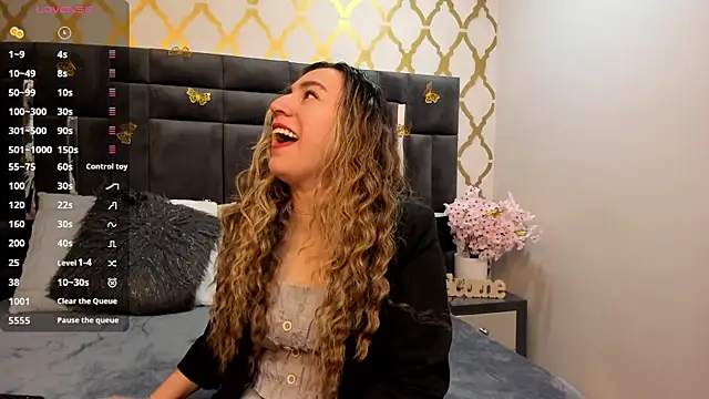 Snapshot of RubbyTaylor chatting on October 9, 2025, 2:15 pm RubbyTaylor online show from October 9, 2025, 2:15 pm