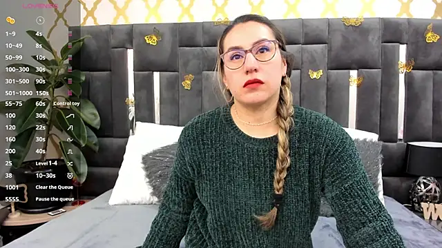 Snapshot of RubbyTaylor chatting on October 10, 2025, 12:15 pm RubbyTaylor online show from October 10, 2025, 12:15 pm