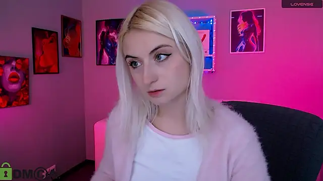 Snapshot of melisa_white1 chatting on February 8, 2026, 8:12 pm melisa white1 online show from February 8, 2026, 8:12 pm