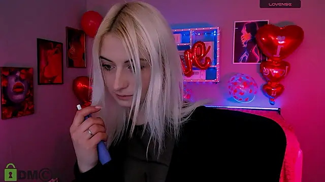 Snapshot of melisa_white1 chatting on February 10, 2026, 8:13 pm melisa white1 online show from February 10, 2026, 8:13 pm