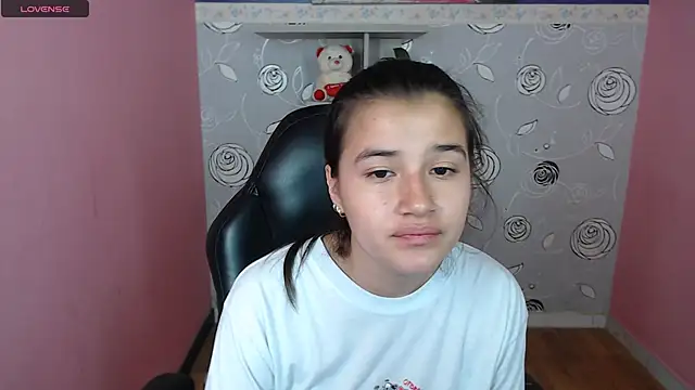 Linda Mattel online show from December 9, 2024, 3:44 pm