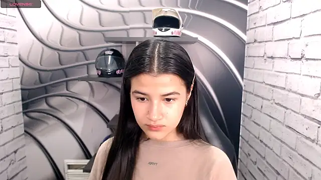 Linda Mattel online show from January 25, 2025, 3:41 pm