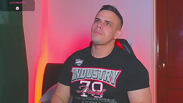 Regansmiths online show from December 15, 2025, 10:36 pm