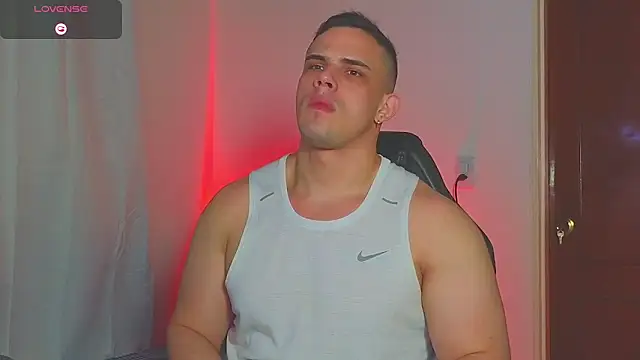 Snapshot of Regansmiths chatting on February 23, 2026, 11:24 pm Regansmiths online show from February 23, 2026, 11:24 pm