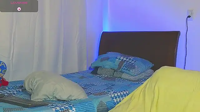 Snapshot of Regansmiths chatting on March 17, 2026, 12:08 pm Regansmiths online show from March 17, 2026, 12:08 pm